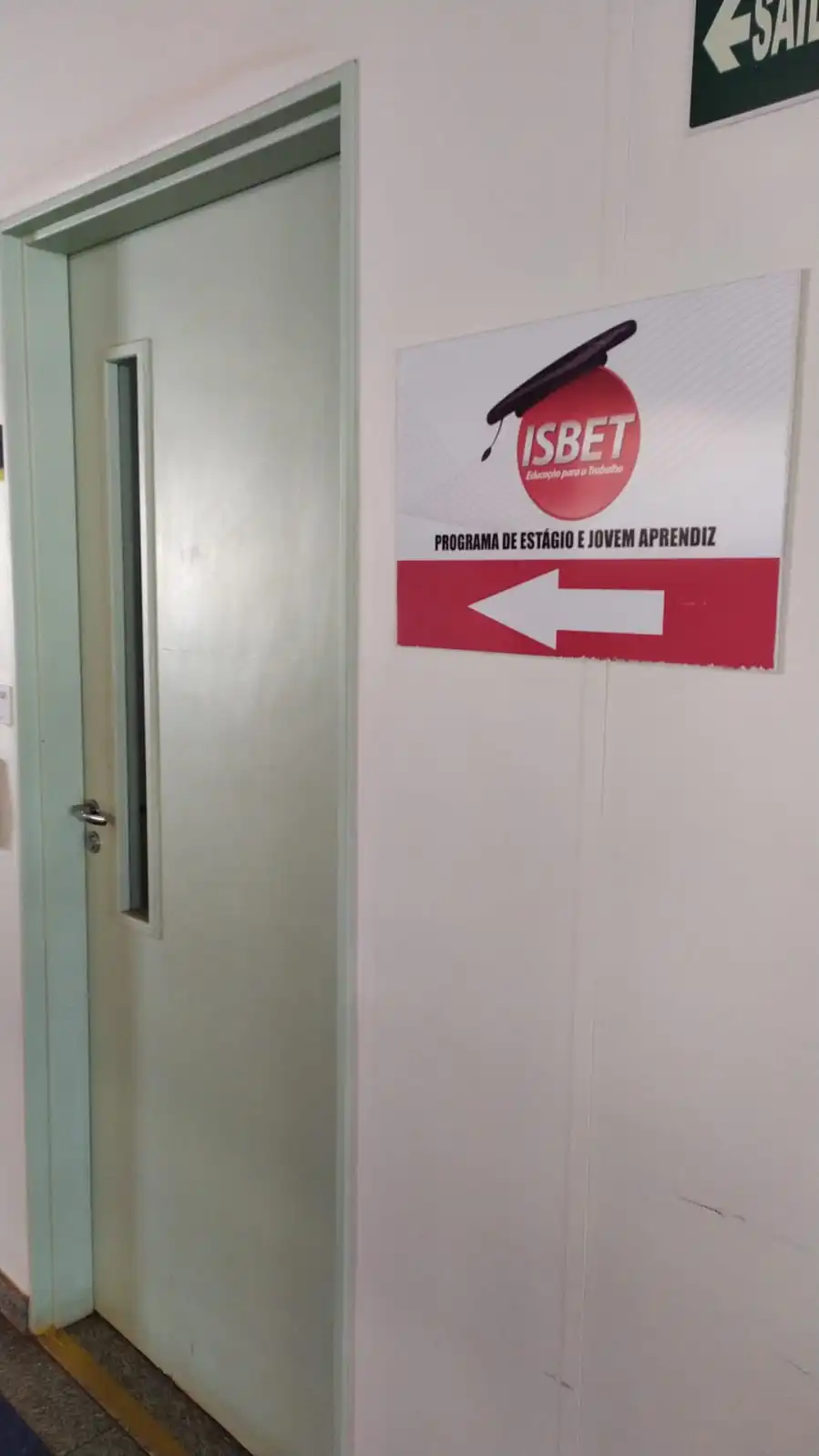 entrada-atedimento-jovens-e-estudantes-isbet-ribeirão-preto